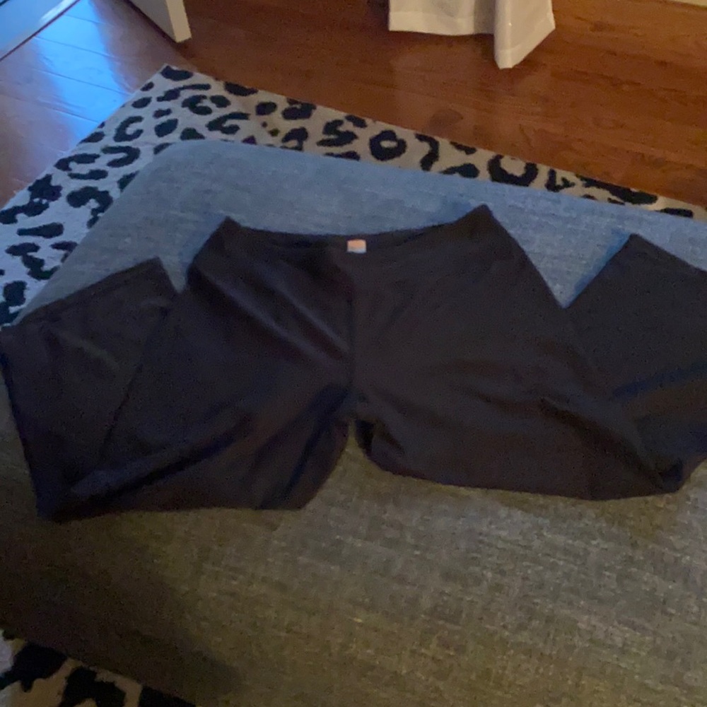 Lucy crop workout pants